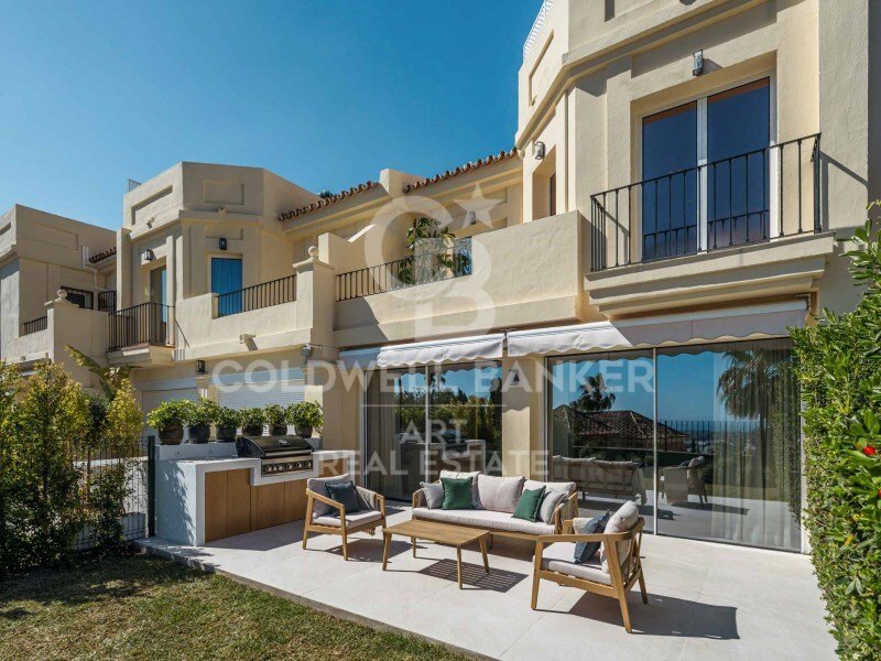 House in La Quinta, Benahavis, Andalusia 2 - 18010979