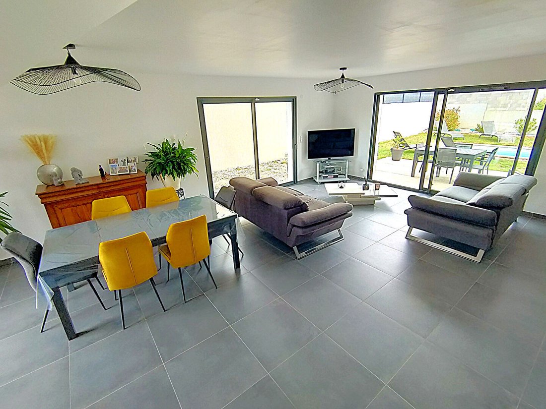 Villa in Rocbaron, Provence-Alpes-Côte d'Azur, France 3 - 18011320