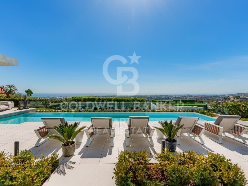House in La Quinta, Benahavis, Andalusia 2 - 18011294
