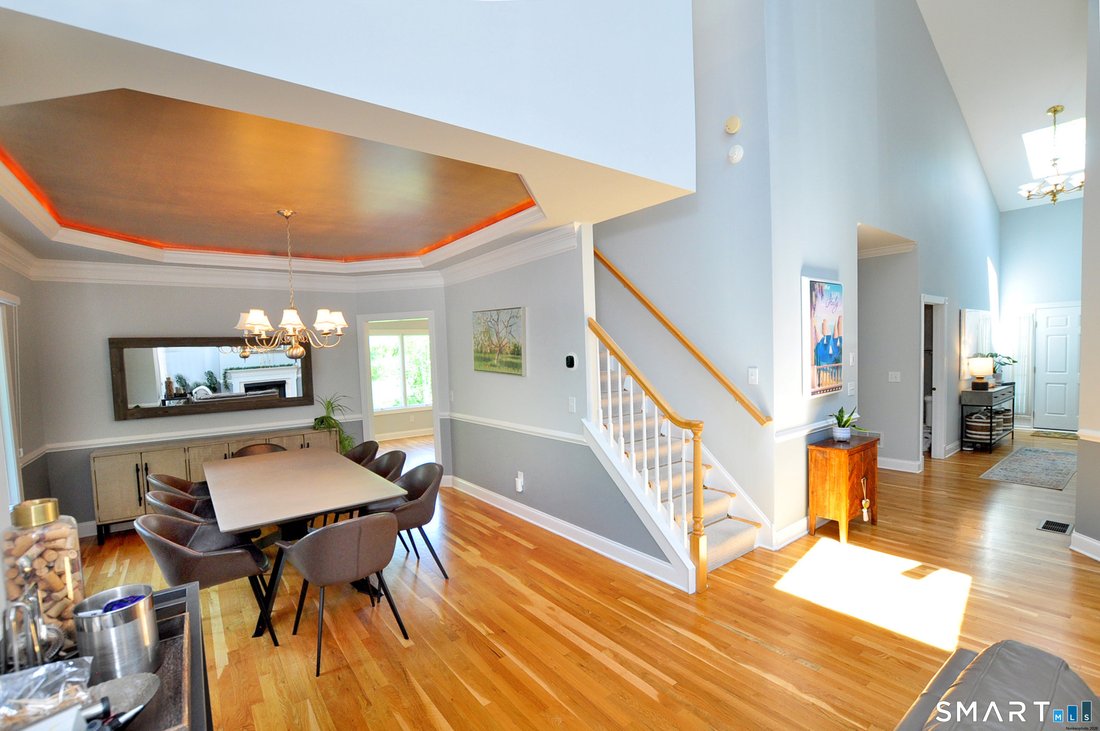Condo in Avon, Connecticut, United States 4 - 18009955