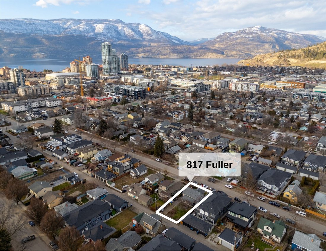 House in Kelowna, British Columbia, Canada 2 - 18010263