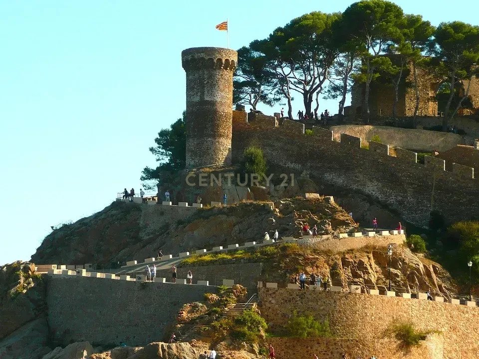 Villa in Tossa de Mar, Catalonia, Spain 1 - 15677357