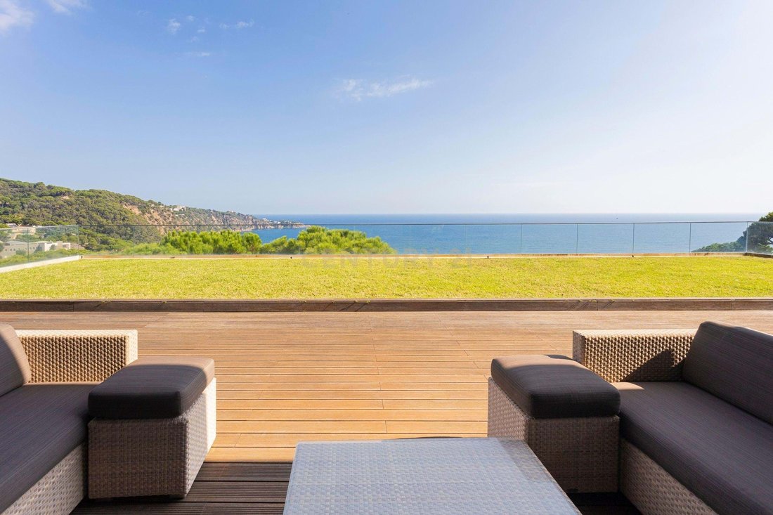 Villa à Sant Feliu de Guíxols, Catalogne, Espagne 5 - 16925649
