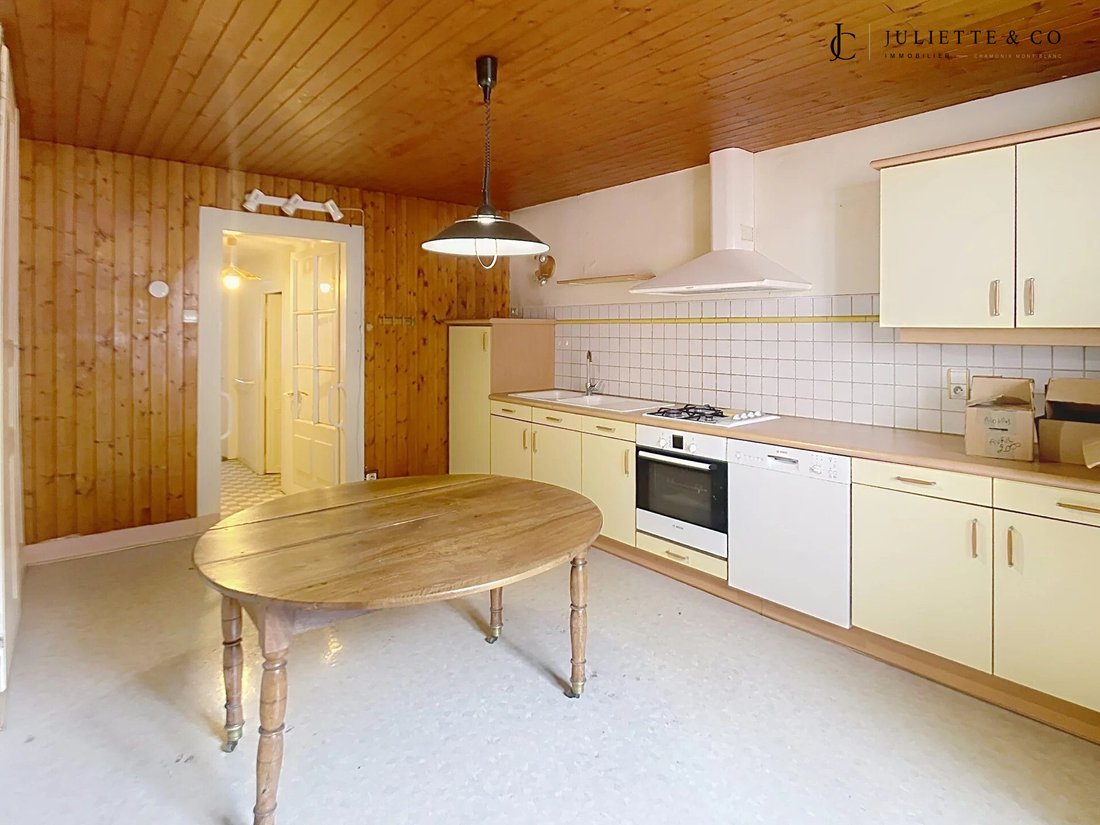 Apartment in Chamonix-Mont-Blanc, Auvergne-Rhône-Alpes, France 5 - 18012316