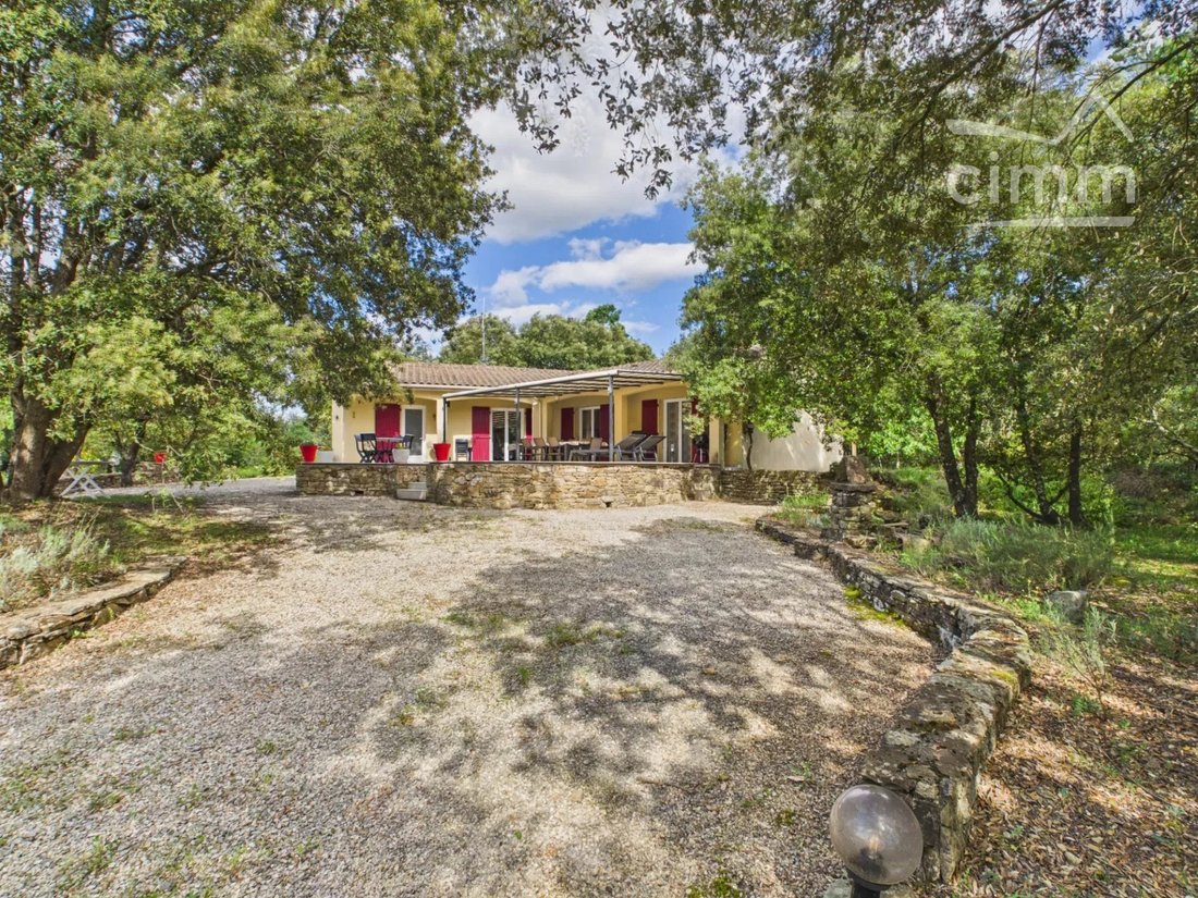Estate in Payzac, Auvergne-Rhône-Alpes, France 1 - 18005723