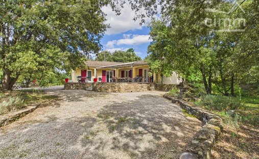 Tenuta a Payzac, Auvergne-Rodano-Alpi, Francia 1