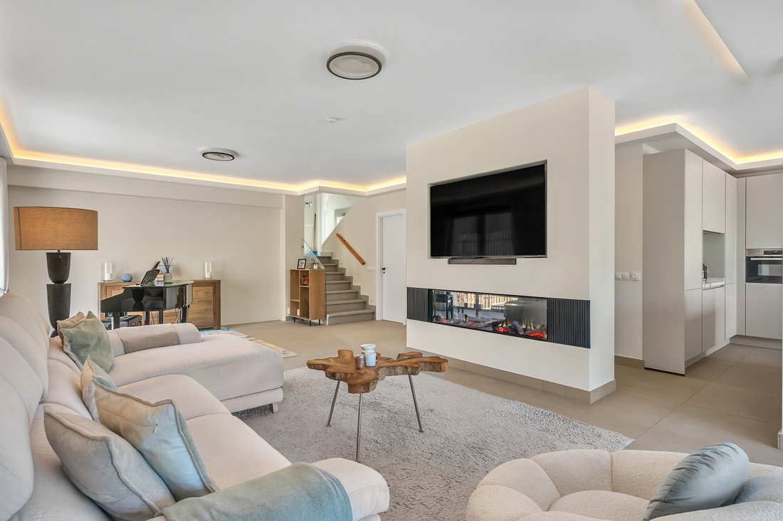 Villa in Guadalmina Alta, San Pedro de Alcantara, Spain 4 - 18004725