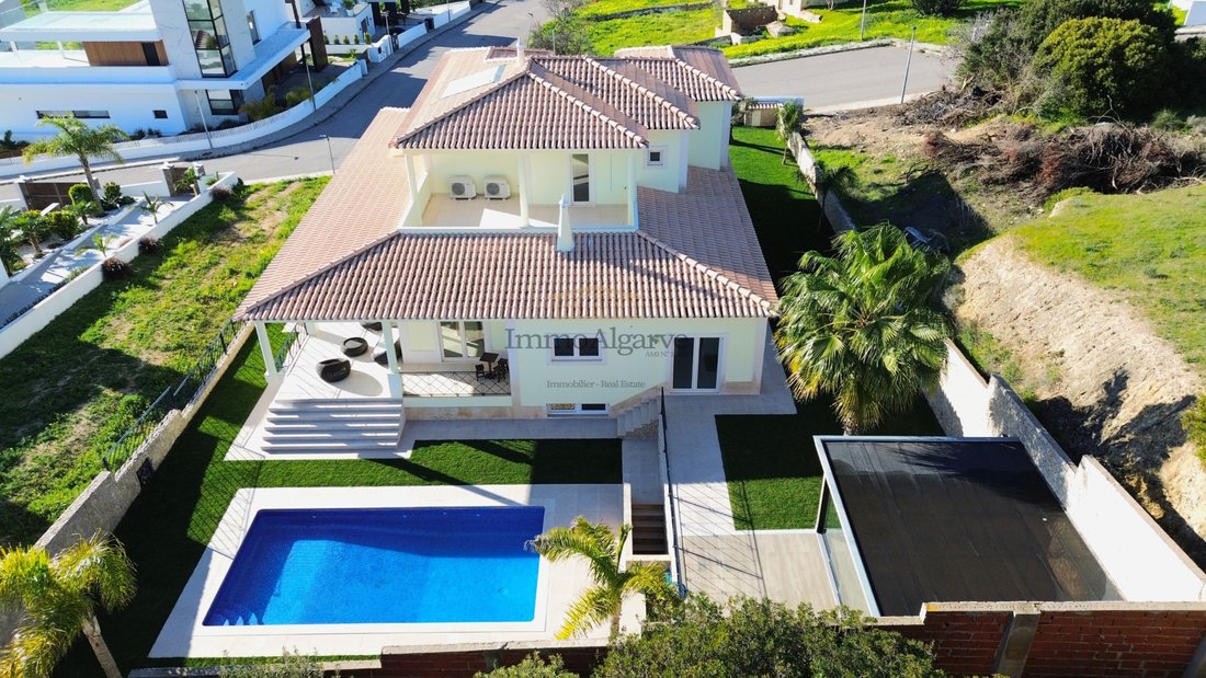 House in Olhos de Agua, Algarve, Portugal 4 - 18010980