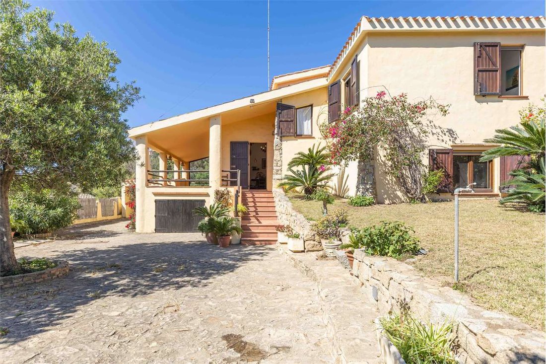 Villa in Maracalagonis, Sardinia, Italy 1 - 18008302