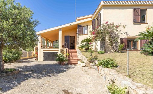 Villa in Maracalagonis, Sardinia, Italy 1