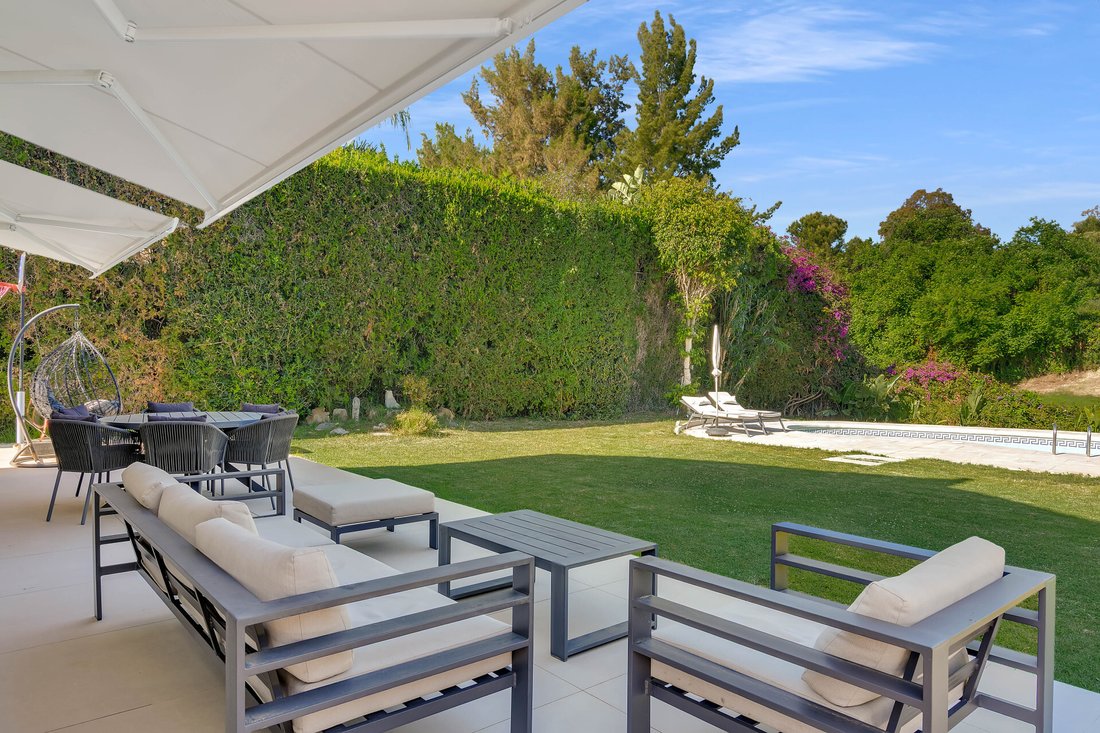 Villa in Guadalmina Alta, San Pedro de Alcantara, Spain 3 - 18004725
