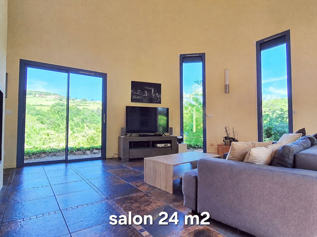 Villa in Saint-Laurent-d'Oingt, Val d'Oingt, France 5 - 18006933