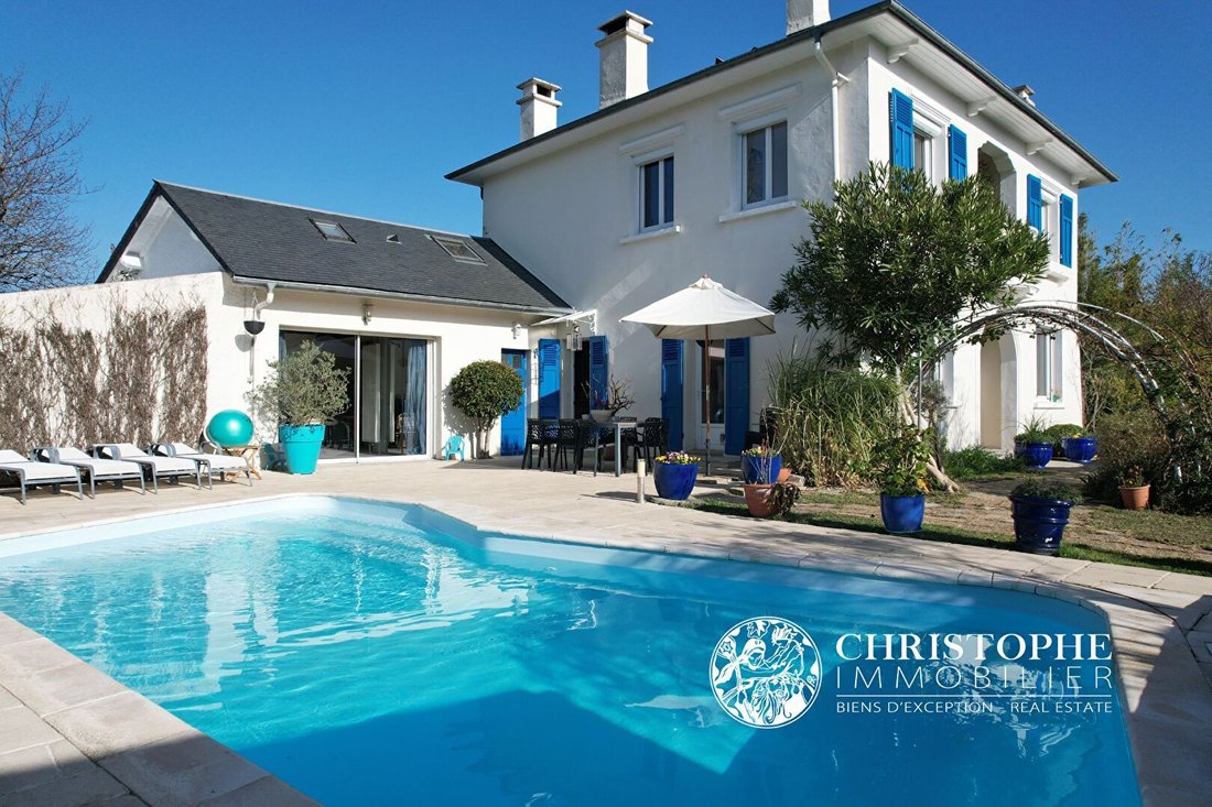 House in Pau, Nouvelle-Aquitaine, France 1 - 18005713