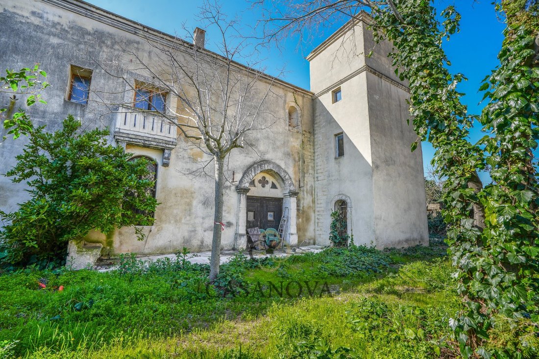 House in Centre Ville, Aigues-Mortes, France 1 - 18010486