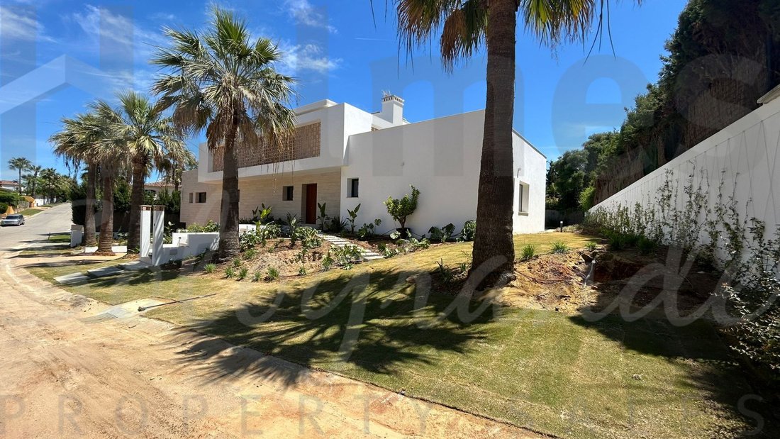 Villa in Sotogrande, San Roque, Andalusia 5 - 17442400