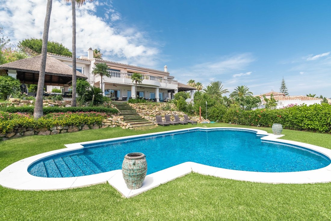 Villa in Elviria-Cabopino, Marbella, Spain 1 - 18004893