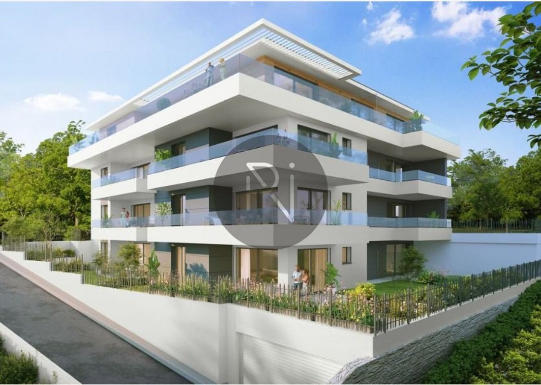 Apartment in Cités, Thonon-les-Bains, France 1 - 18009033