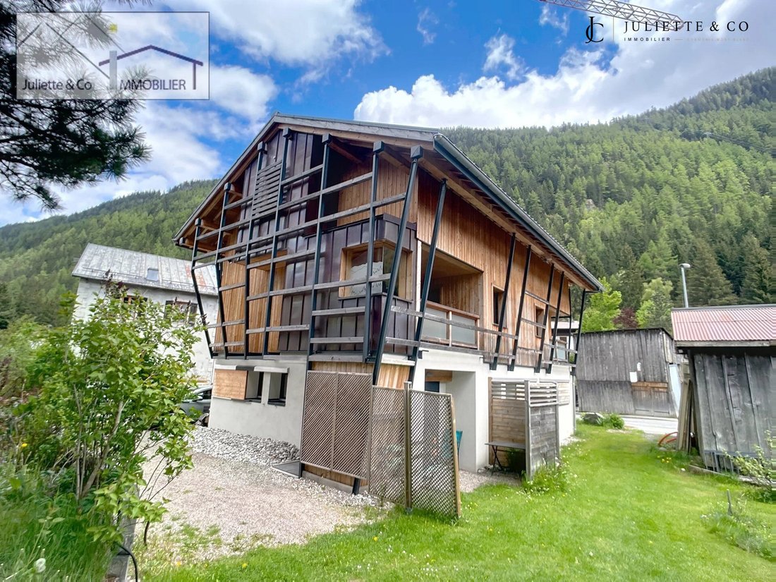 Chalet in Vallorcine, Auvergne-Rhône-Alpes, France 1 - 18012304