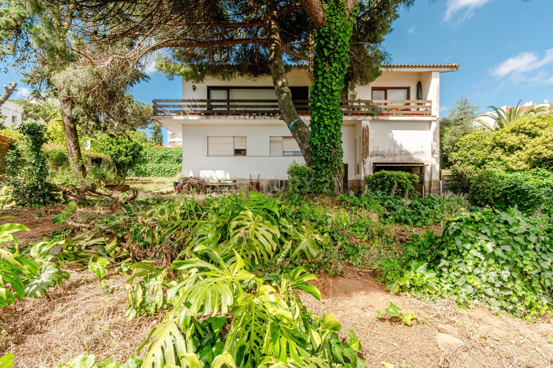 Villa in Alfragide, Lisbon, Portugal 2 - 18009583