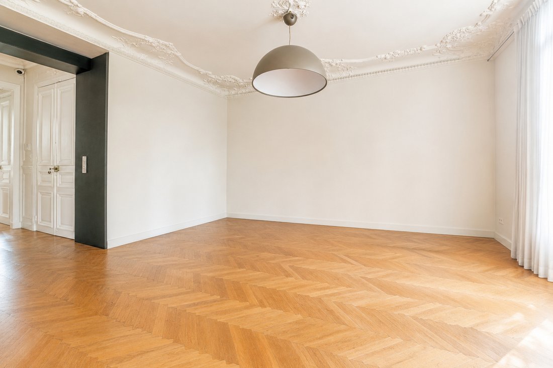 Apartment in La Plaine des Sablons, Neuilly-sur-Seine, France 2 - 16536768