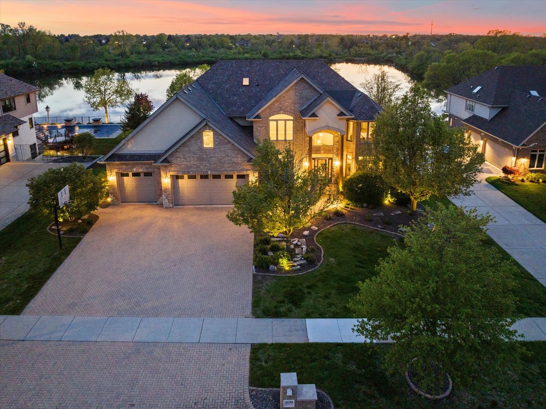 House in Mokena, Illinois, United States 1 - 18009529