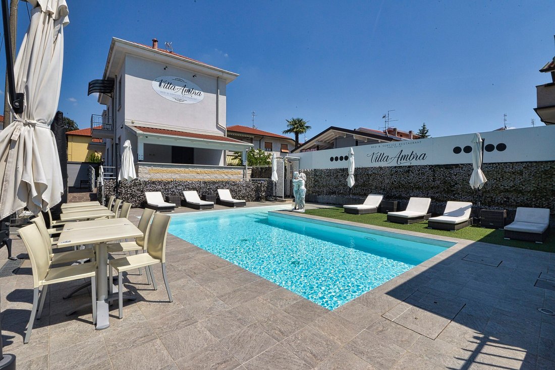 Villa in Centro, Limbiate, Lombardy 2 - 18004976