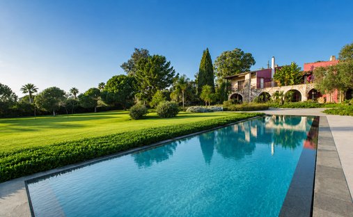 House in La Londe-les-Maures, Provence-Alpes-Côte d'Azur, France 1