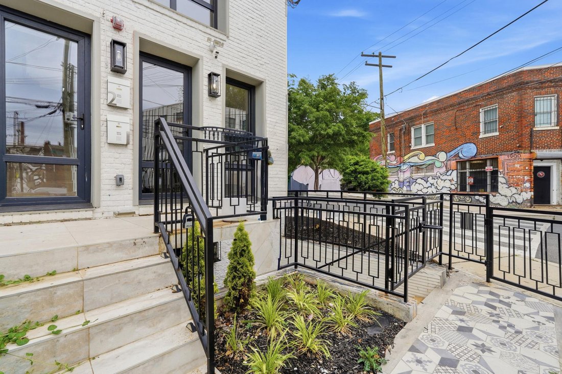 Condo in Washington, District of Columbia, United States 5 - 17900075