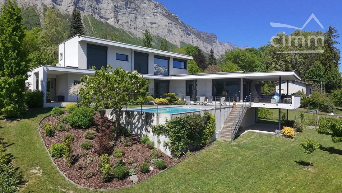 Villa in Biviers, Auvergne-Rhône-Alpes, France 5 - 18005358