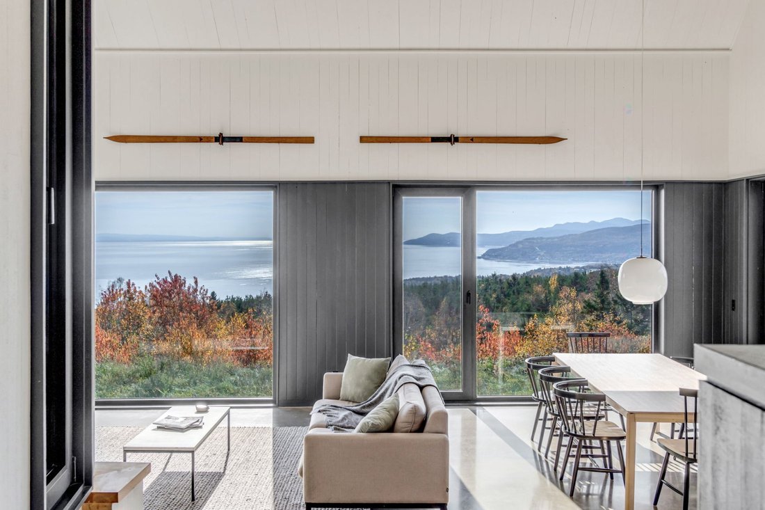 House in La Malbaie, Quebec, Canada 5 - 16138409