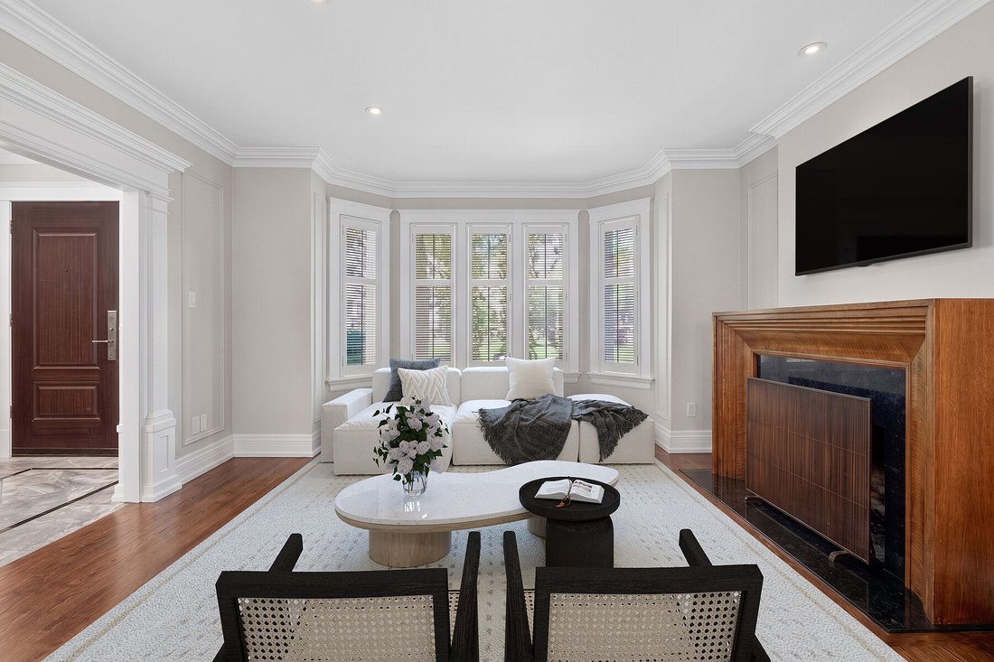 House in Toronto, Ontario, Canada 4 - 18010408