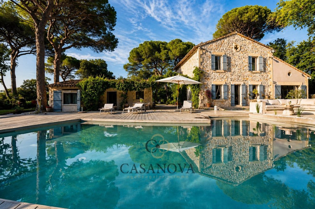House in Centre Ville, Aigues-Mortes, France 2 - 18011469