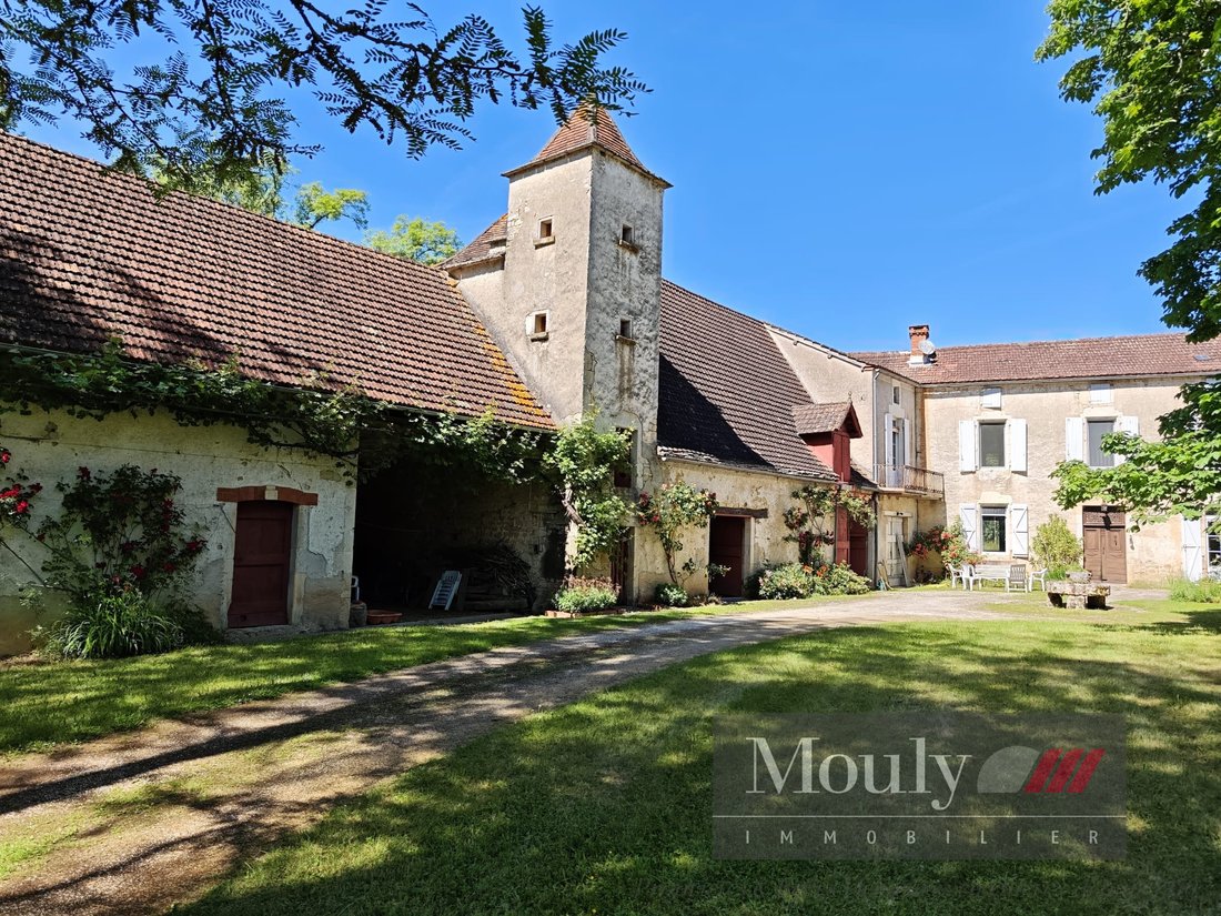 Estate in Boissières, Occitania, France 4 - 16746007