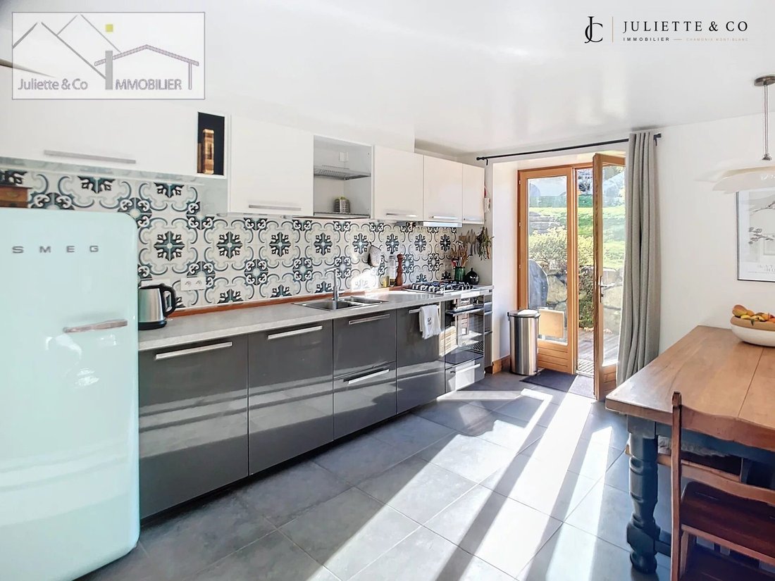Apartment in Chamonix-Mont-Blanc, Auvergne-Rhône-Alpes, France 4 - 18012329