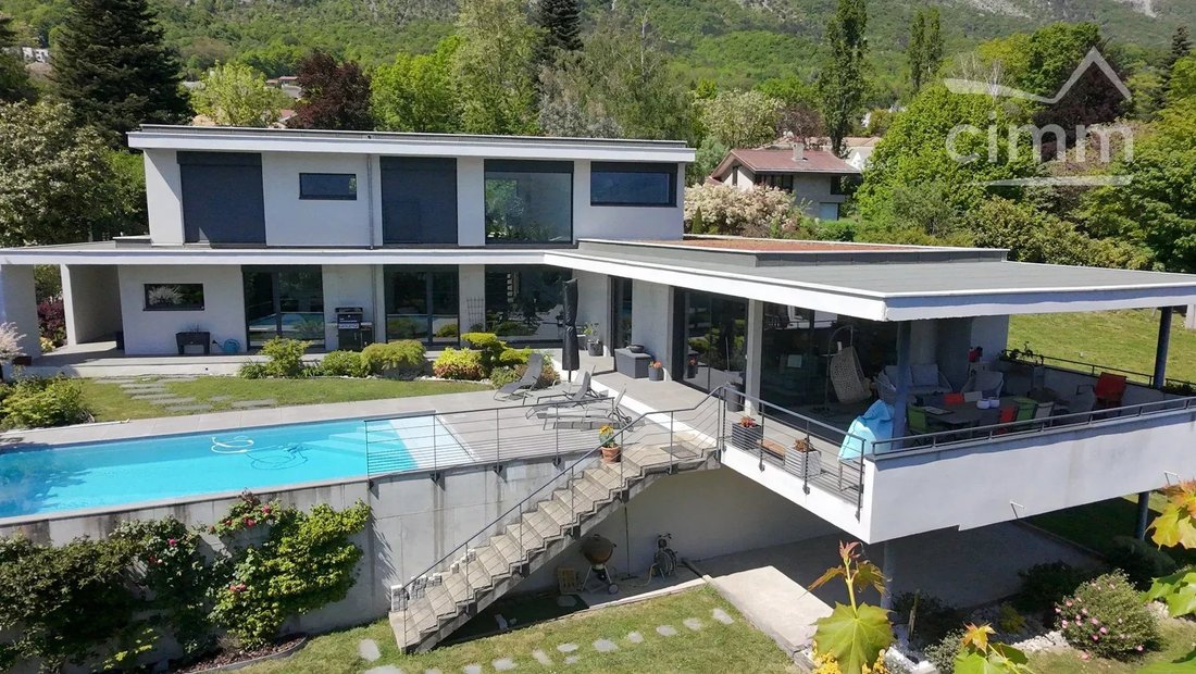 Villa in Biviers, Auvergne-Rhône-Alpes, France 2 - 18005358