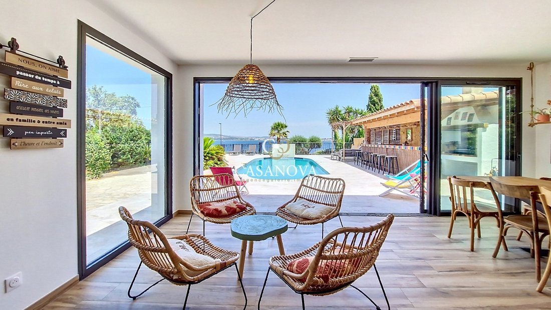 Villa in Mont Saint Clair-Hôtel de Ville, Sète, France 5 - 18011254