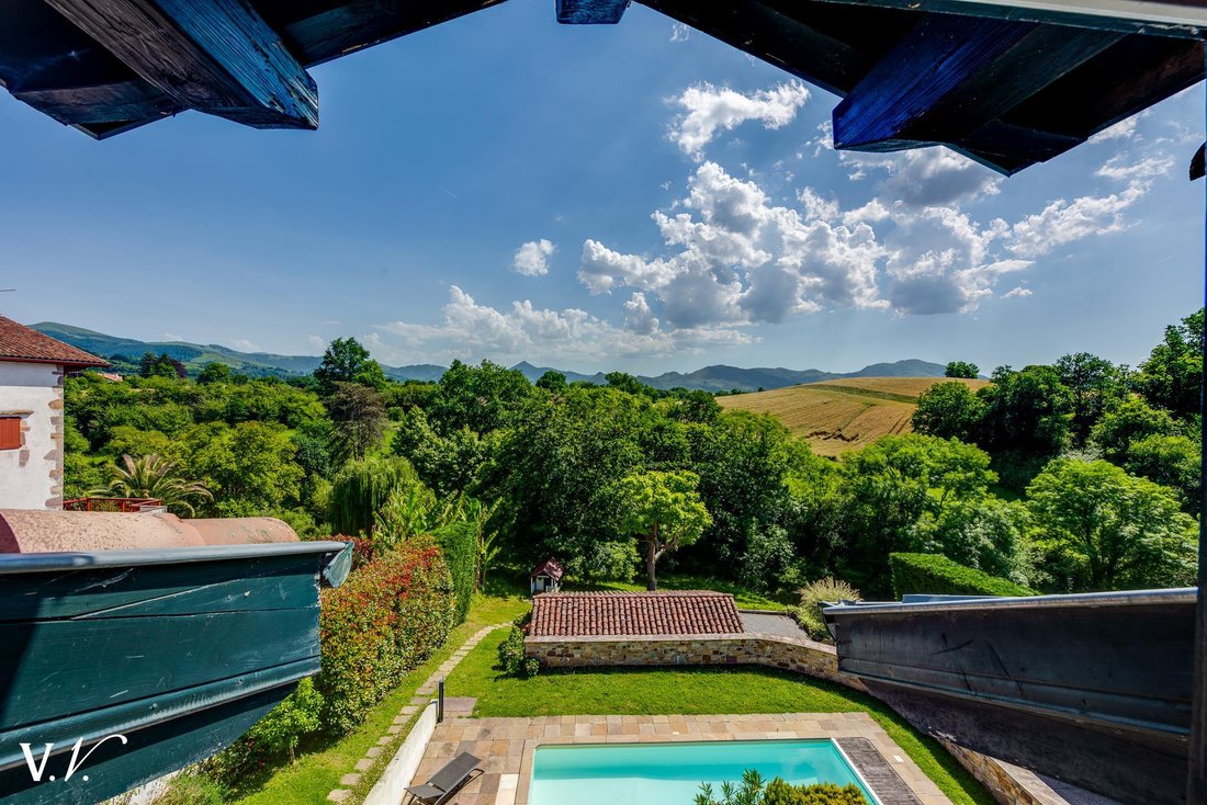 Villa in Ainhoa, Nouvelle-Aquitaine, France 2 - 18008770