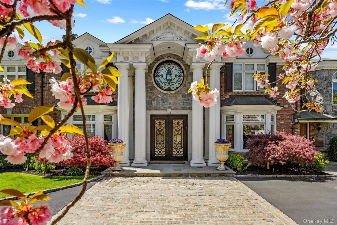 House in Kings Point, New York, United States 2 - 17662518
