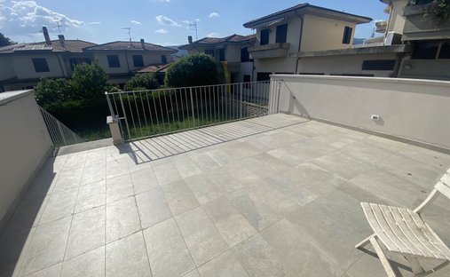 Penthouse en Avenida Adua - San Biagio, Pistoia, Italia 1