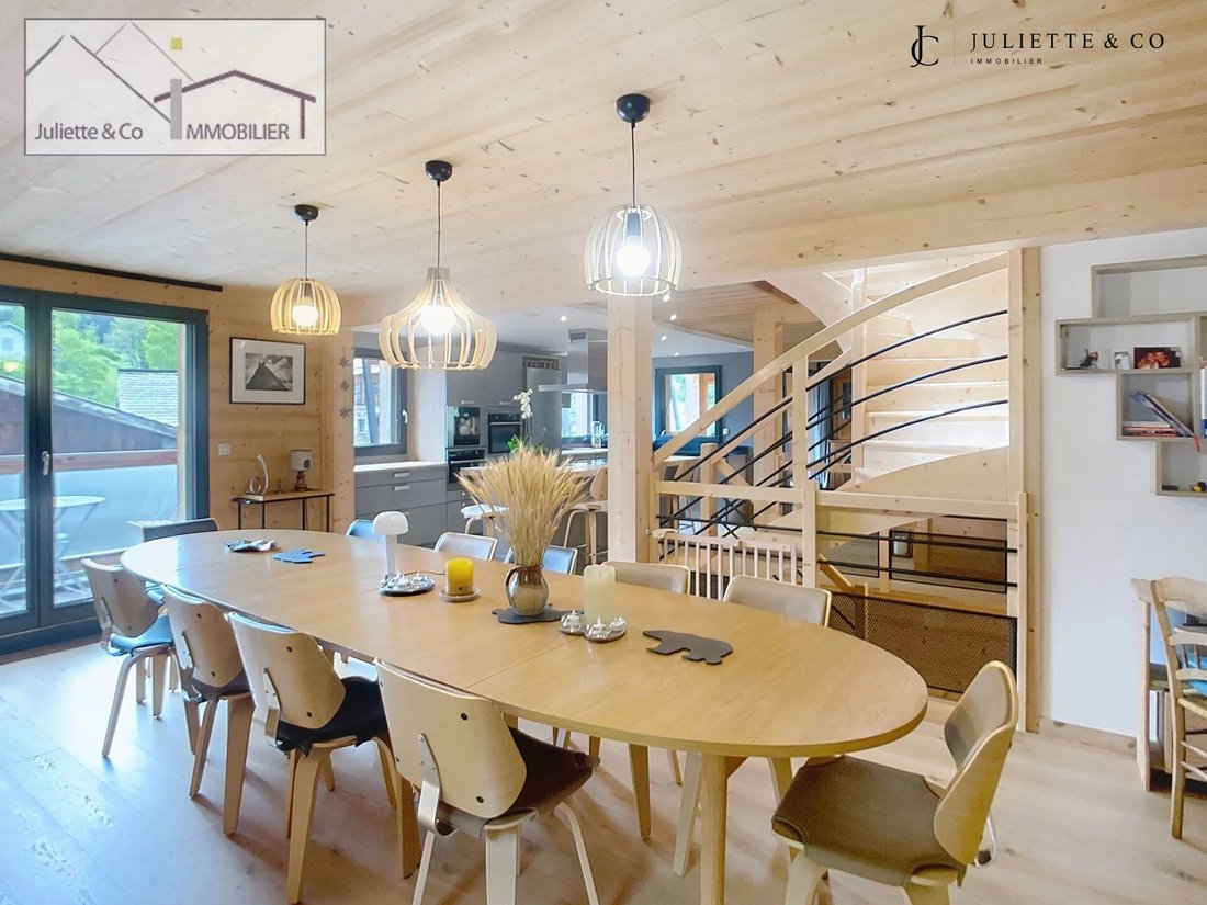 Chalet in Vallorcine, Auvergne-Rhône-Alpes, France 3 - 18012304