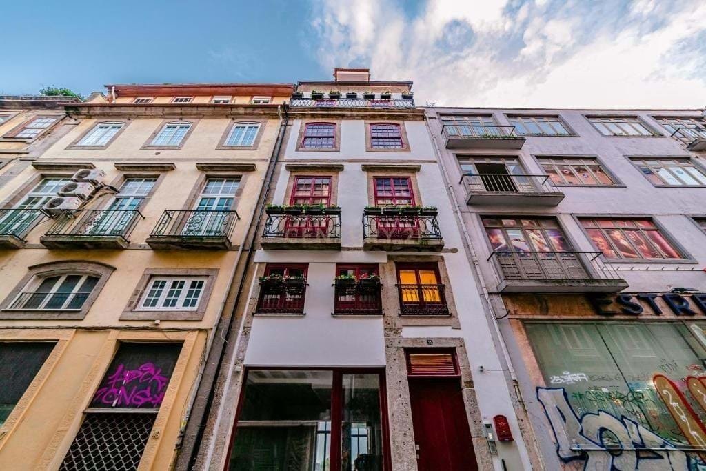 House in Cedofeita, Santo Ildefonso, Se, Miragaia, Sao Nicolau e Vitoria, Porto District, Portugal 1 - 18010221