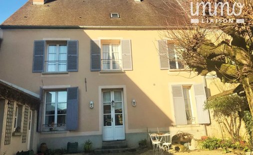 House in Lardy, Ile-de-France, France 1