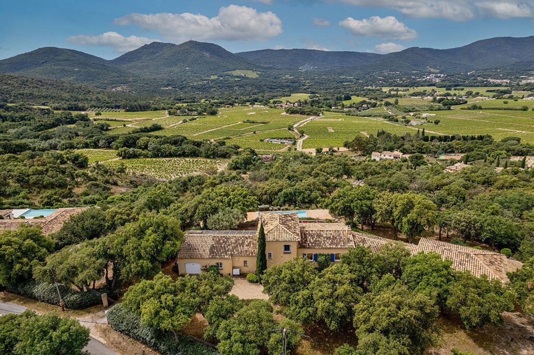 Villa in Le Plan-de-la-Tour, Provence-Alpes-Côte d'Azur, France 4 - 18008695