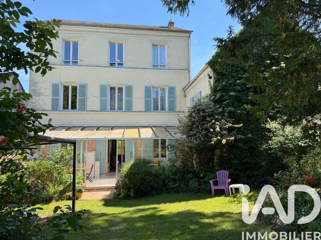 House in Évecquemont, Ile-de-France, France 1 - 17884532