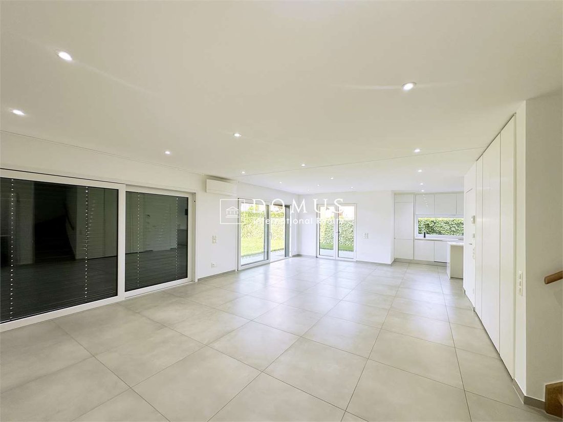 Villa in Mendrisio, Ticino, Switzerland 4 - 18008422