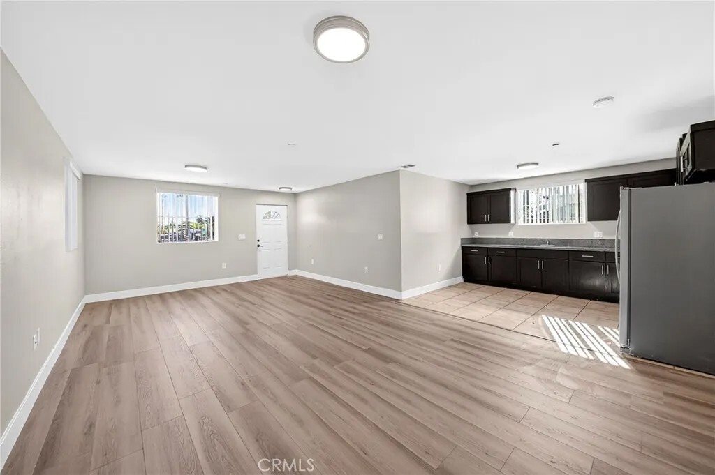 Los Angeles, California, United States 4 - 17072738