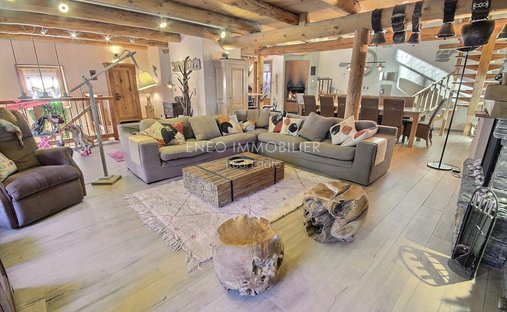 Chalet in Bourg-Saint-Maurice, Auvergne-Rhône-Alpes, France 1