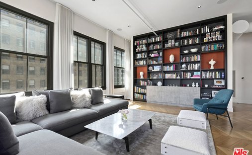 Condo in Los Angeles, California, United States 1