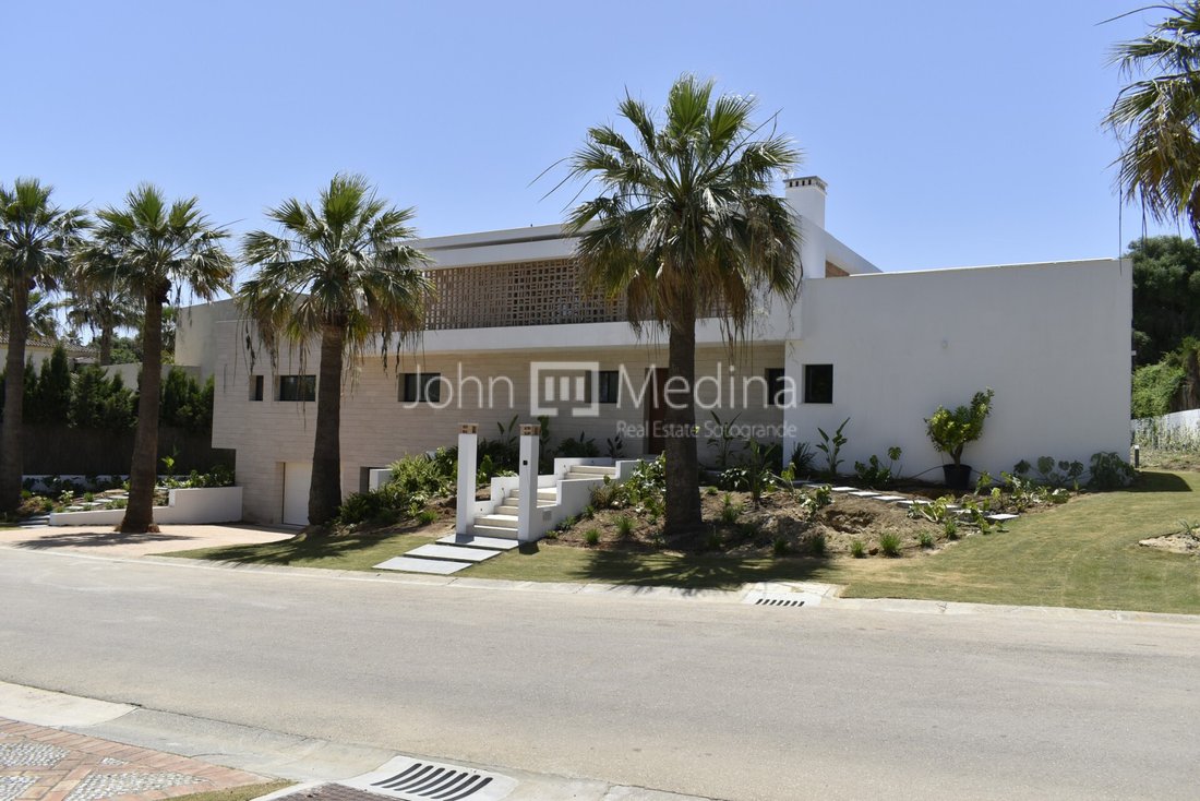 Villa in Sotogrande, San Roque, Andalusia 5 - 17443378