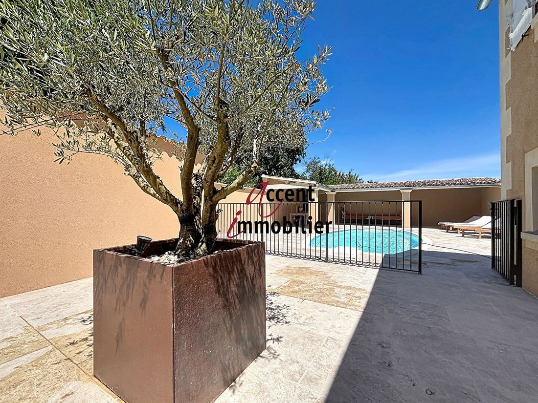 House in Cavaillon, Provence-Alpes-Côte d'Azur, France 3 - 18008984